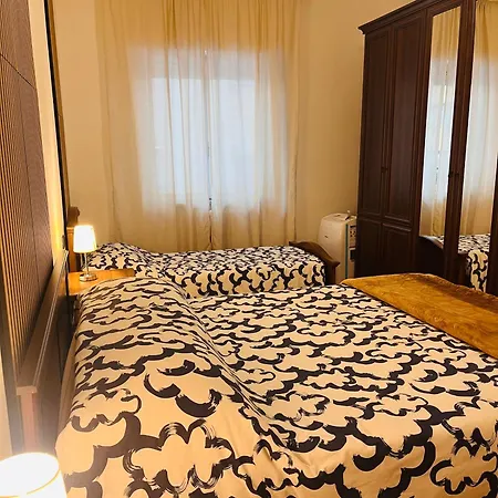 شقة Bilocale Golf One Bedroom & Living With Sofa Bed *