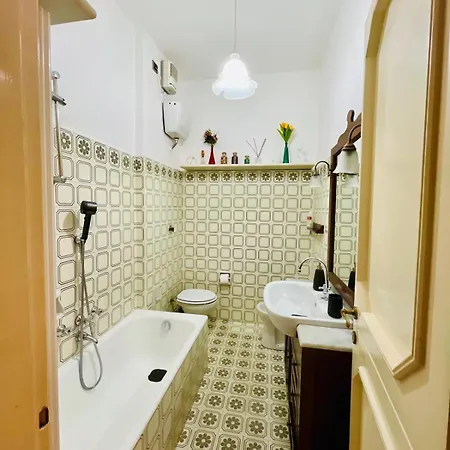 Bilocale Golf One Bedroom & Living With Sofa Bed راباللو