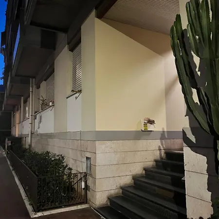 Bilocale Golf One Bedroom & Living With Sofa Bed Appartement